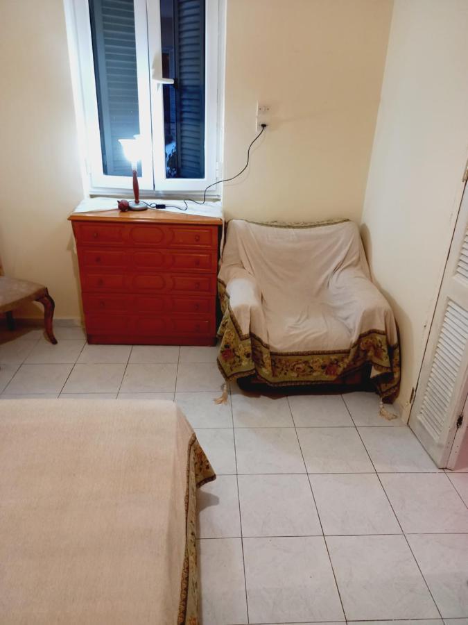 Στην Αυλή Της Ράχης Apartment Kalamata Bagian luar foto